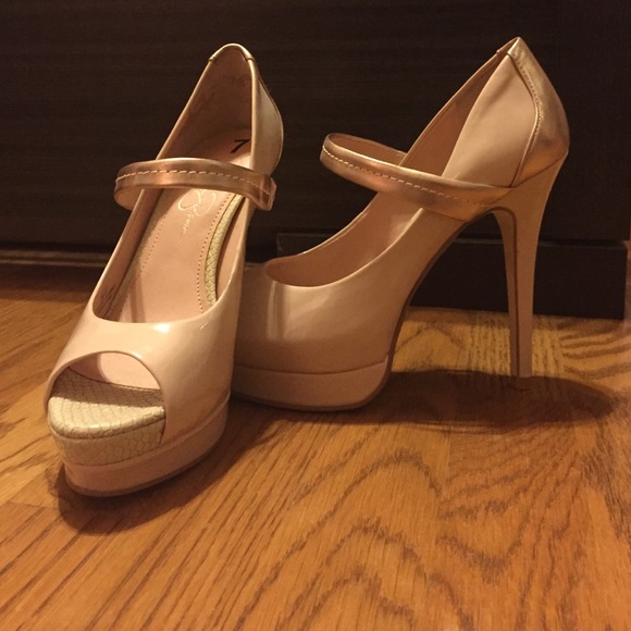 Light pink heels