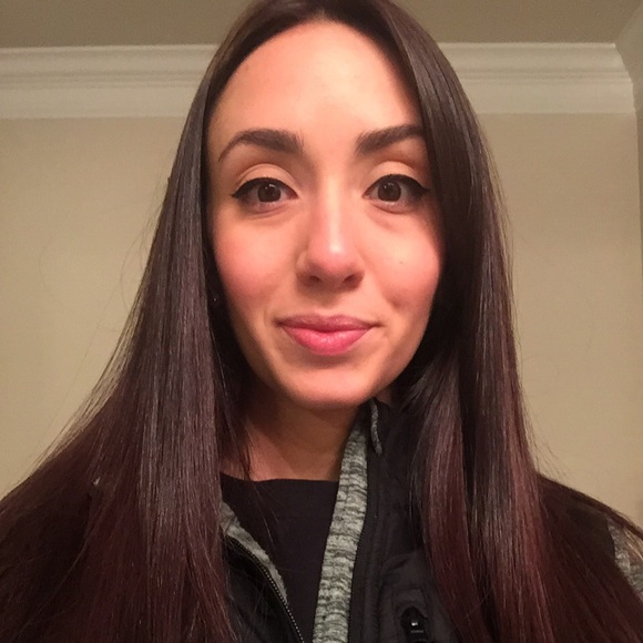Meet your Posher, Brittney