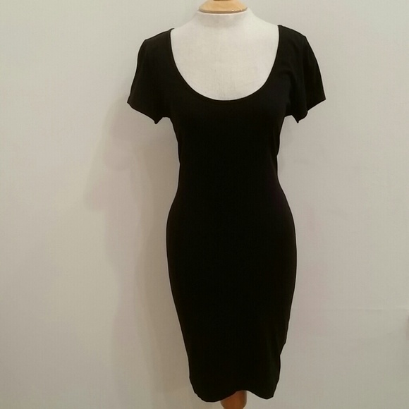 Scoop neck t-shirt dress black stretch cotton