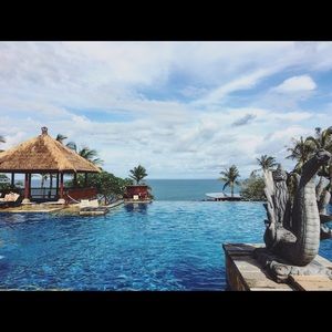 Meet your Posher, Lia