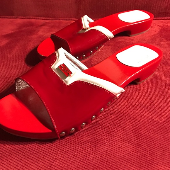 2 day sale: GF Ferre red open toe mules