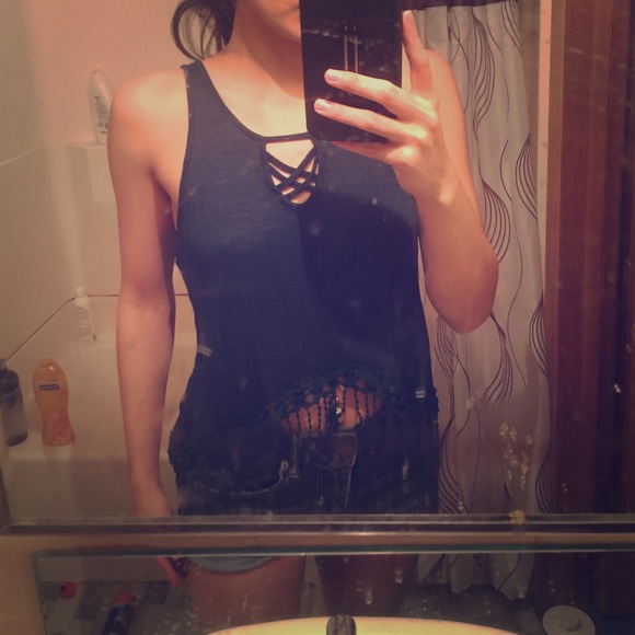 Blue green semi crop top