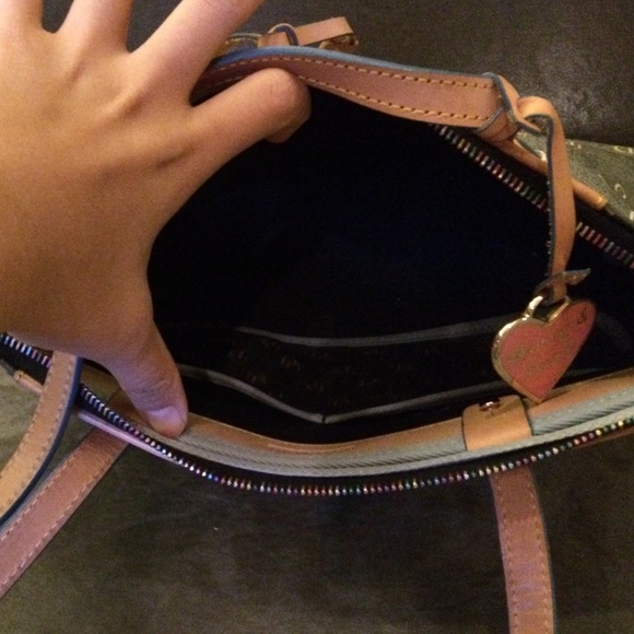 Bag - Picture 2 of 4