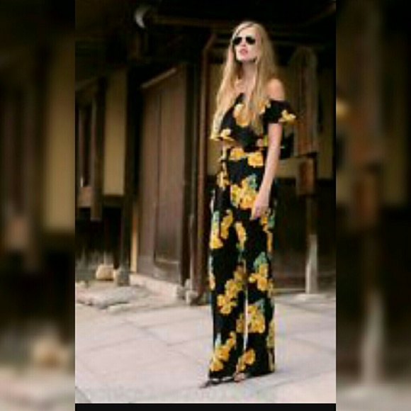 Zara floral off shoulder two piece