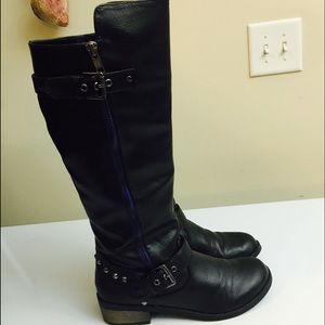 Black tall boots w/blue zipper and studs. Size 7