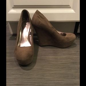 Winter Wedges