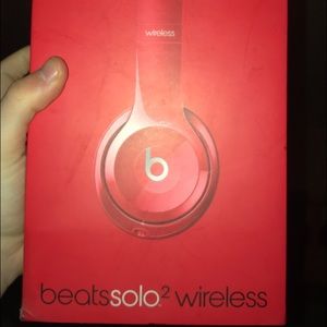 NEW WIRELESS BEATS