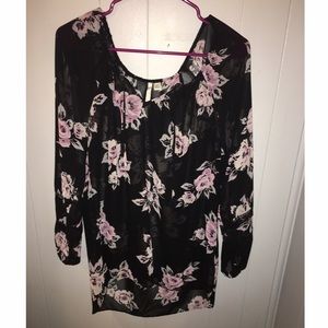 Flowy blouse