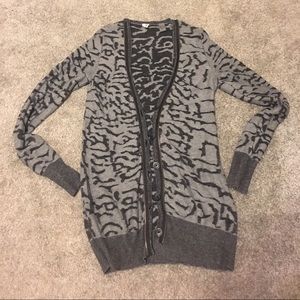 BKE Print Cardigan with Zipper Accents