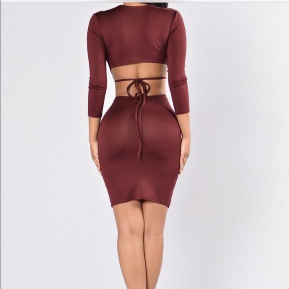 New🔥 Famous Girl Dress - Picture 2 of 2