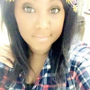 Meet your Posher, Phyllis