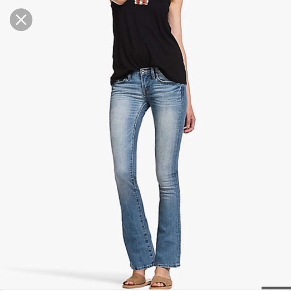 Lucky Brand Leyla Boot Jeans 8/29