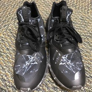 Adidas shoes- tubular!