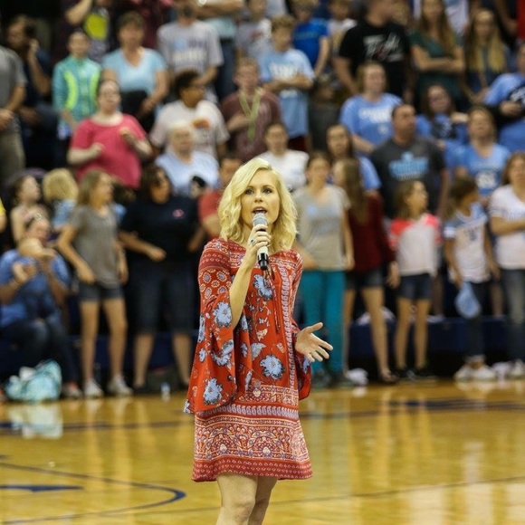 Meet your Posher, Anna - Picture 5 of 6