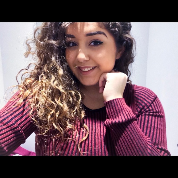 Meet your Posher, Naomi