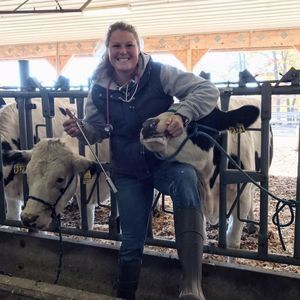 Meet your Posher, Emily