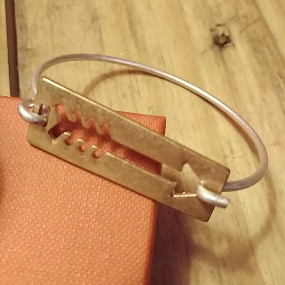 Arrow Bracelet