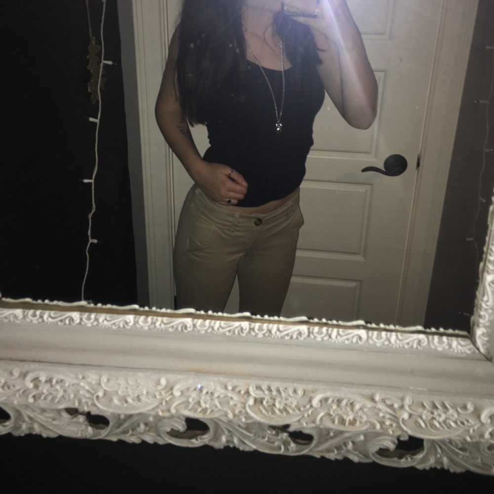 🎉LAST CHANCE🎉 American eagle khakis