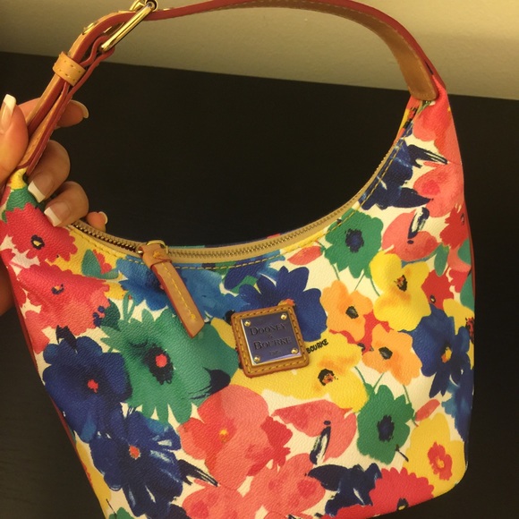 Dooney & Bourke bag