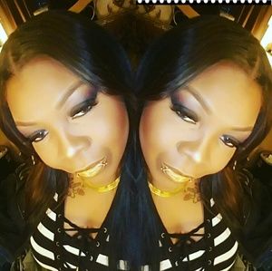 Meet your Posher, Teresea