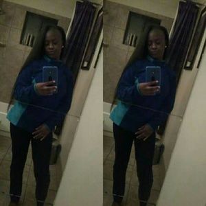 Meet your Posher, Alexus