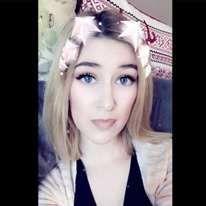 Meet your Posher, Natalie