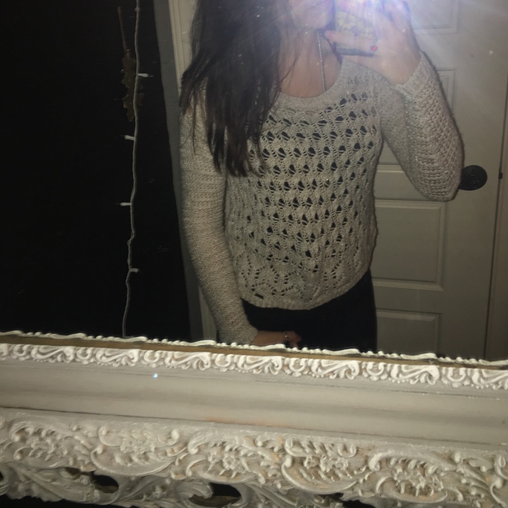 Hollister sweater