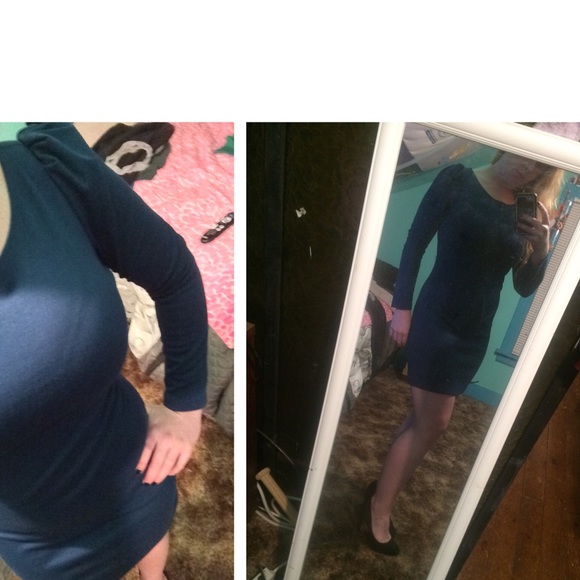 Puffy sleeve dress - Picture 4 of 4