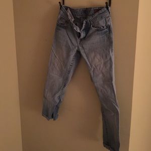 Delias Bailey Capri pants, light wash