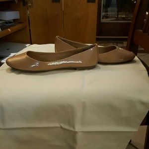 Nine West nude ballet pumps