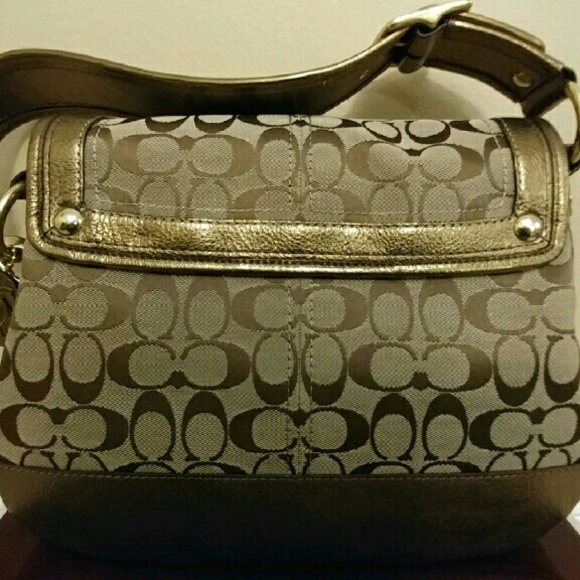 โจ Coach Signature Canvas Crossbody Purse - Gold Trim โจ - Picture 2 of 8