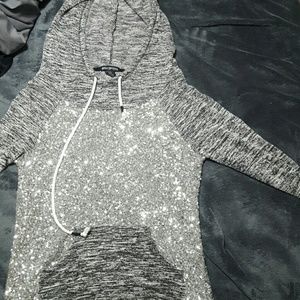 Hoodie with sequins