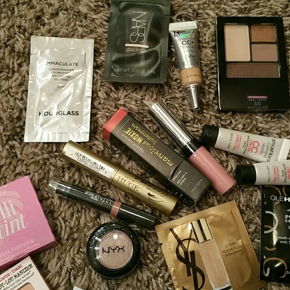 High-end make up set! - Picture 3 of 4