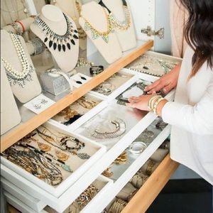 Check Out My Closet..... Lots of Nice Jewelry!💍💎
