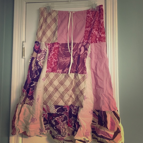 Flowy American Eagle skirt