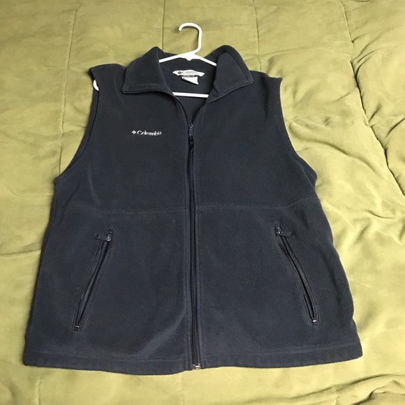 Navy Columbia vest