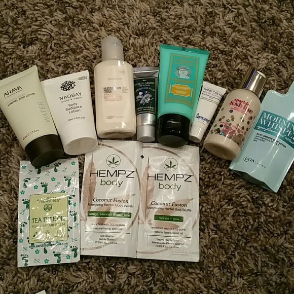 Lotion set - Picture 1 of 3