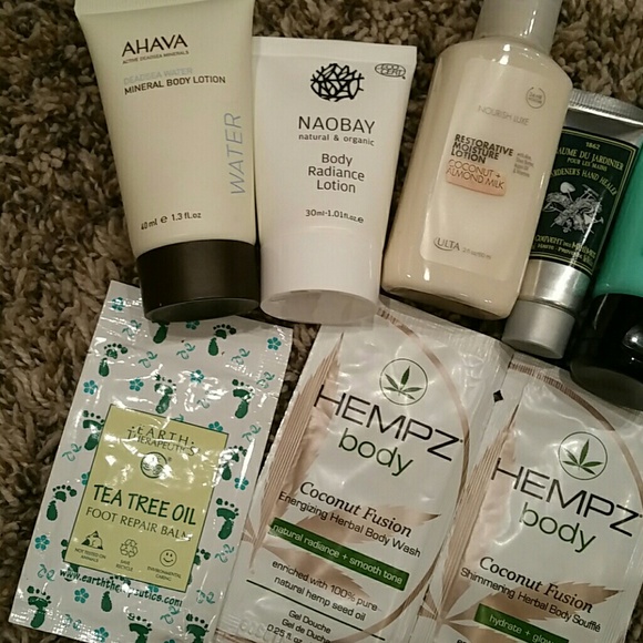 Lotion set - Picture 3 of 3