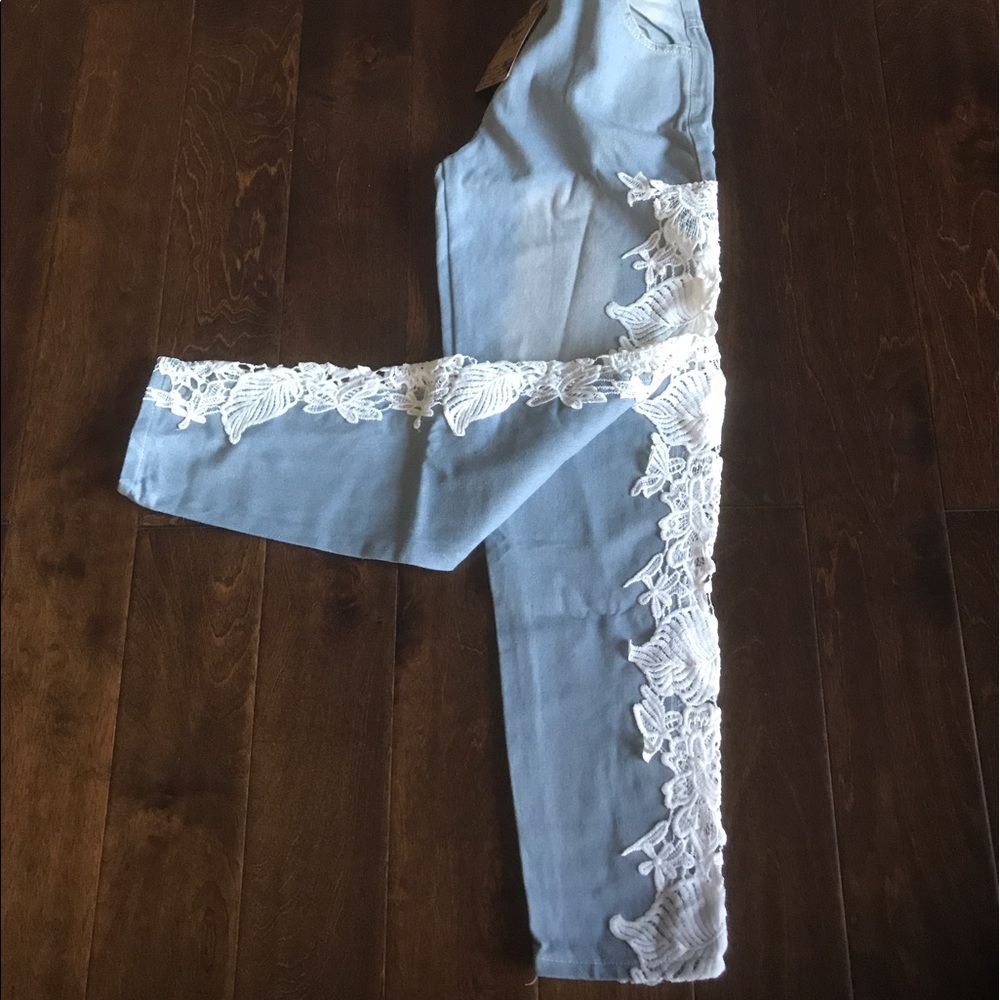 🎉 Denim and Lace Pants 🎉 - Picture 8 of 8