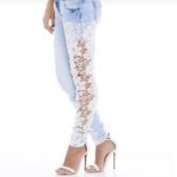 🎉 Denim and Lace Pants 🎉 - Picture 5 of 8