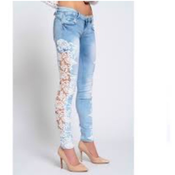 🎉 Denim and Lace Pants 🎉 - Picture 6 of 8