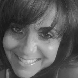 Meet your Posher, Becky