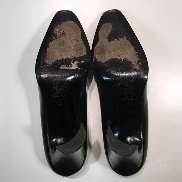 Fendi Unique Leather Pumps - Picture 3 of 4