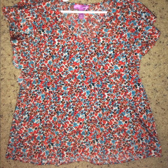 Flower patterned silk top