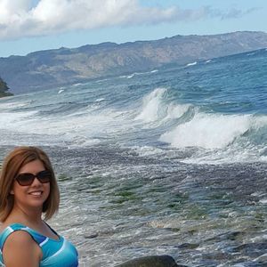 Meet your Posher, Claudia