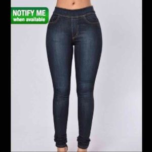 CHEAP NWT FASHION NOVA JEGGINGS