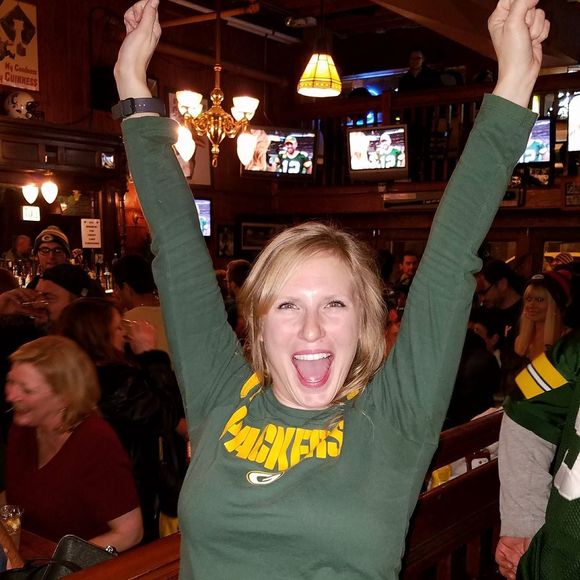 Meet your Posher, Michelle - Picture 1 of 1