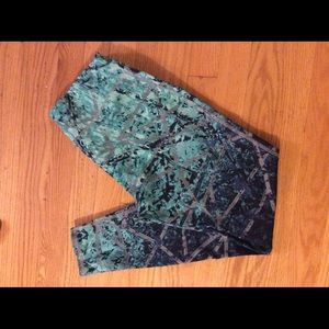 Danskin leggings Medium green black gray