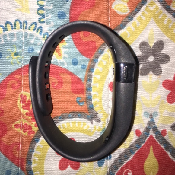 Fitbit Charge!! main image 4
