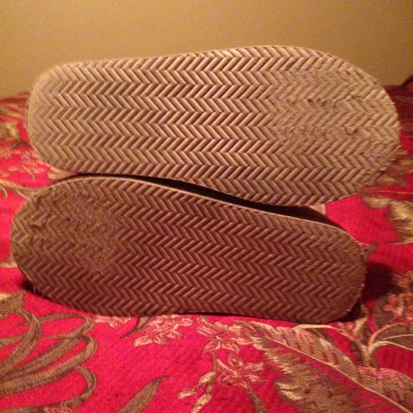 Boots - Picture 4 of 4